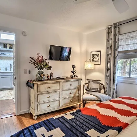 Modern W/ Charm < 2 Mi To Plaza Holiday home Santa Fe