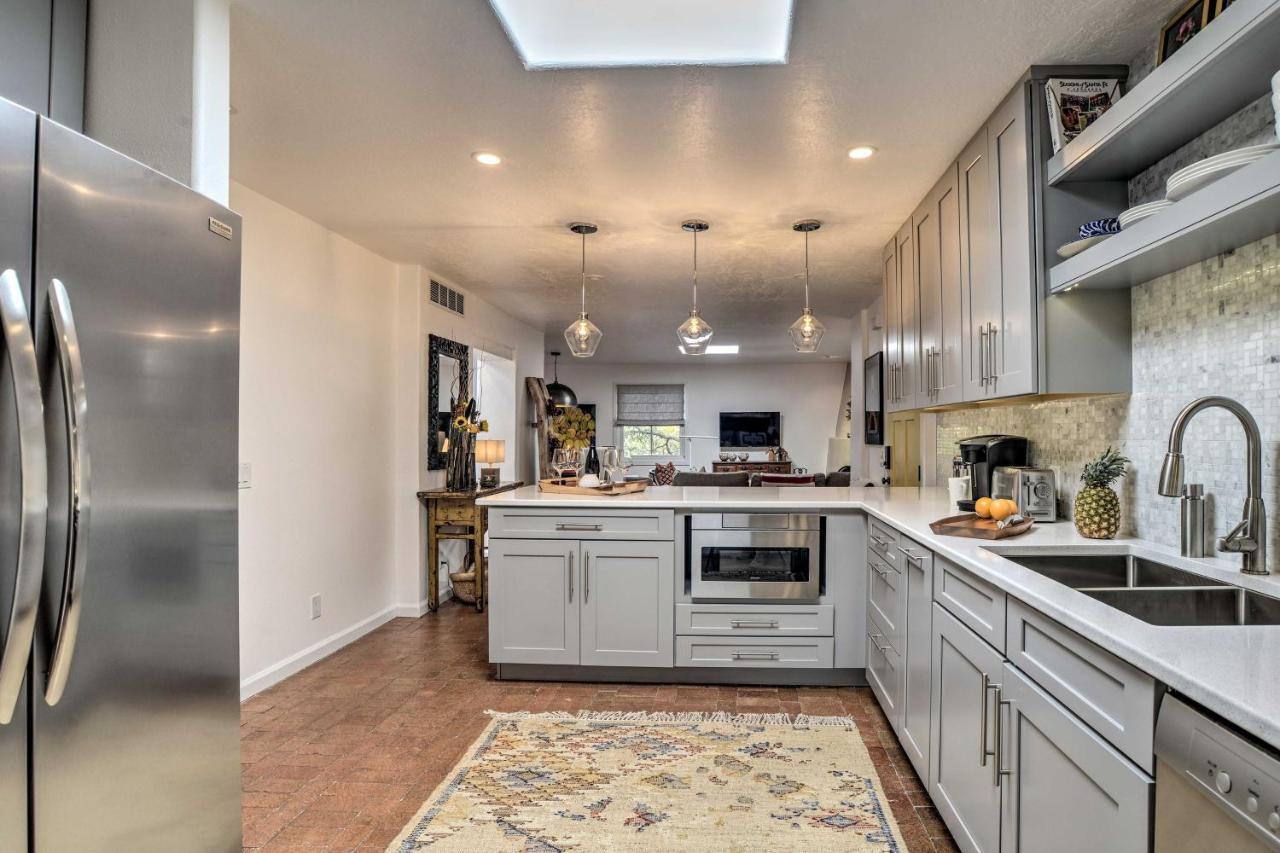 Apartment Modern Bungalow With Charm Less Than 2 Mi To Plaza *