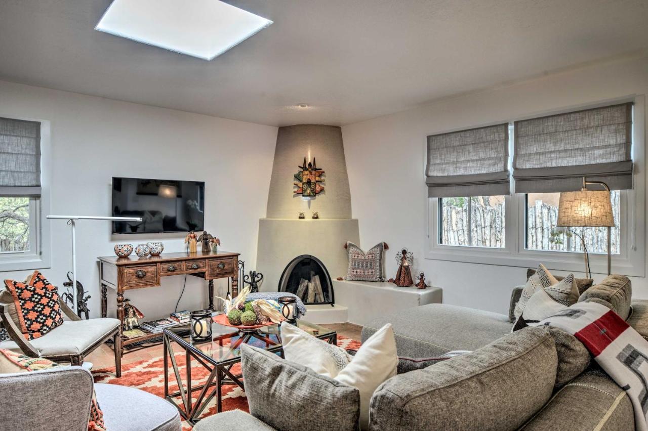 Modern Bungalow With Charm Less Than 2 Mi To Plaza