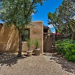 Modern Bungalow With Santa Fe Charm Less Than 2 Mi To Plaza