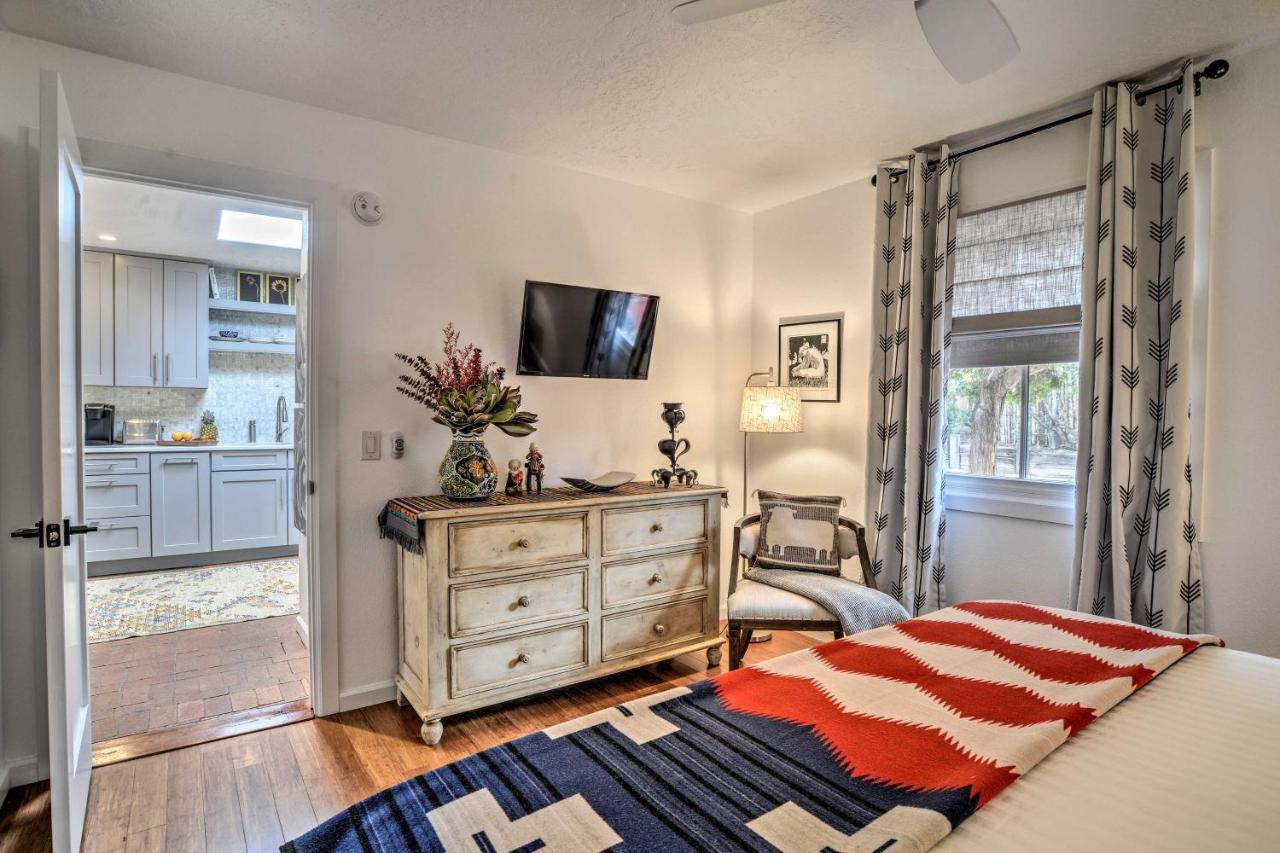 Modern With Charm Less Than 2 Mi To Plaza Apartment Santa Fe